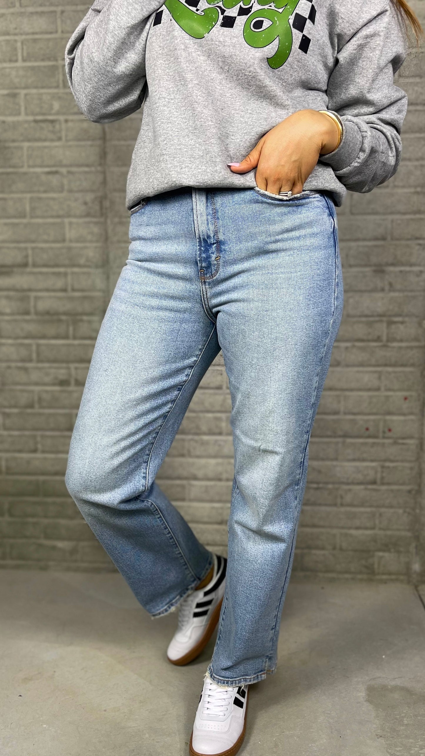 Kasey Light Wash Dad Jeans