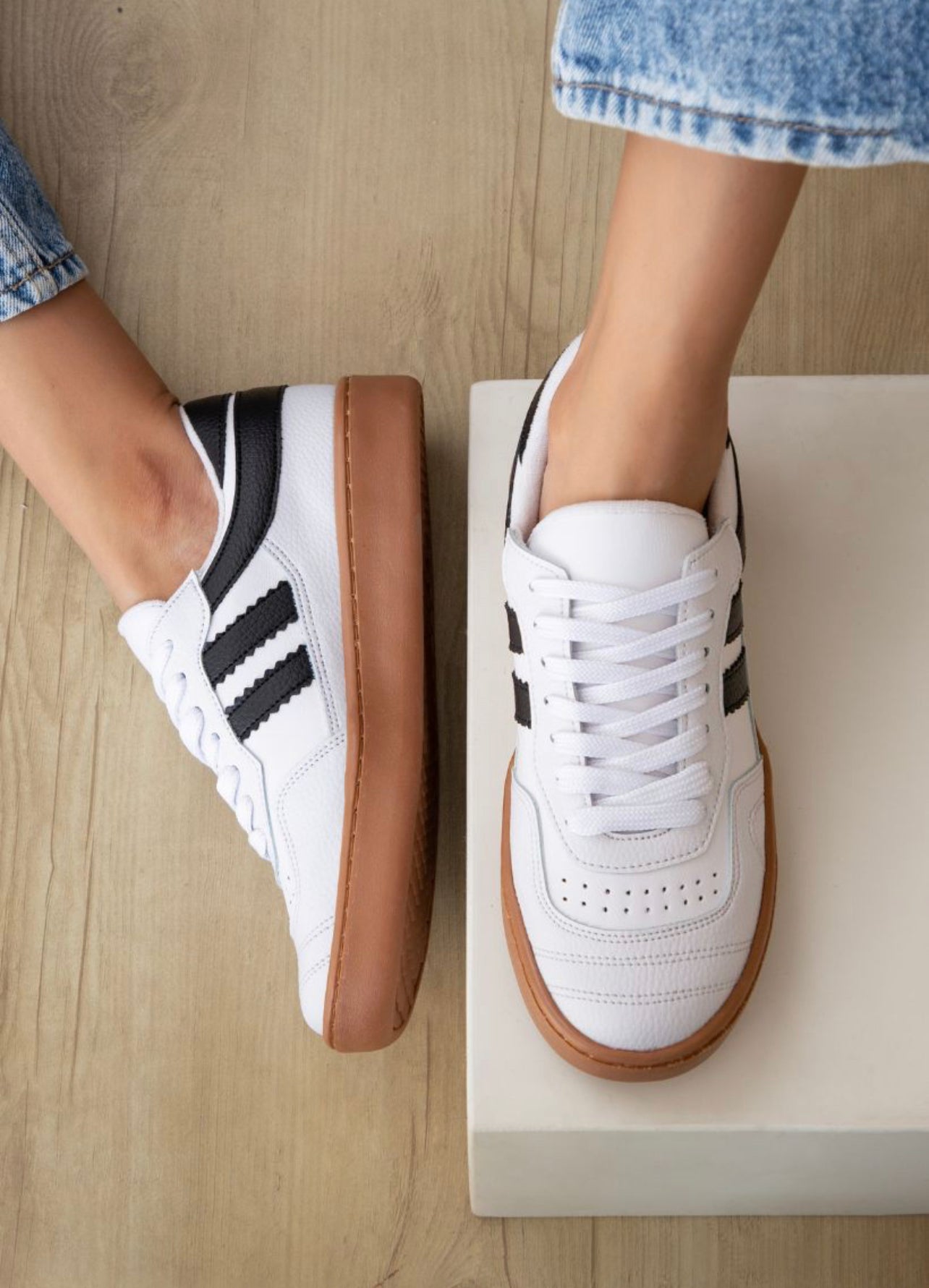 Miel Sneaker