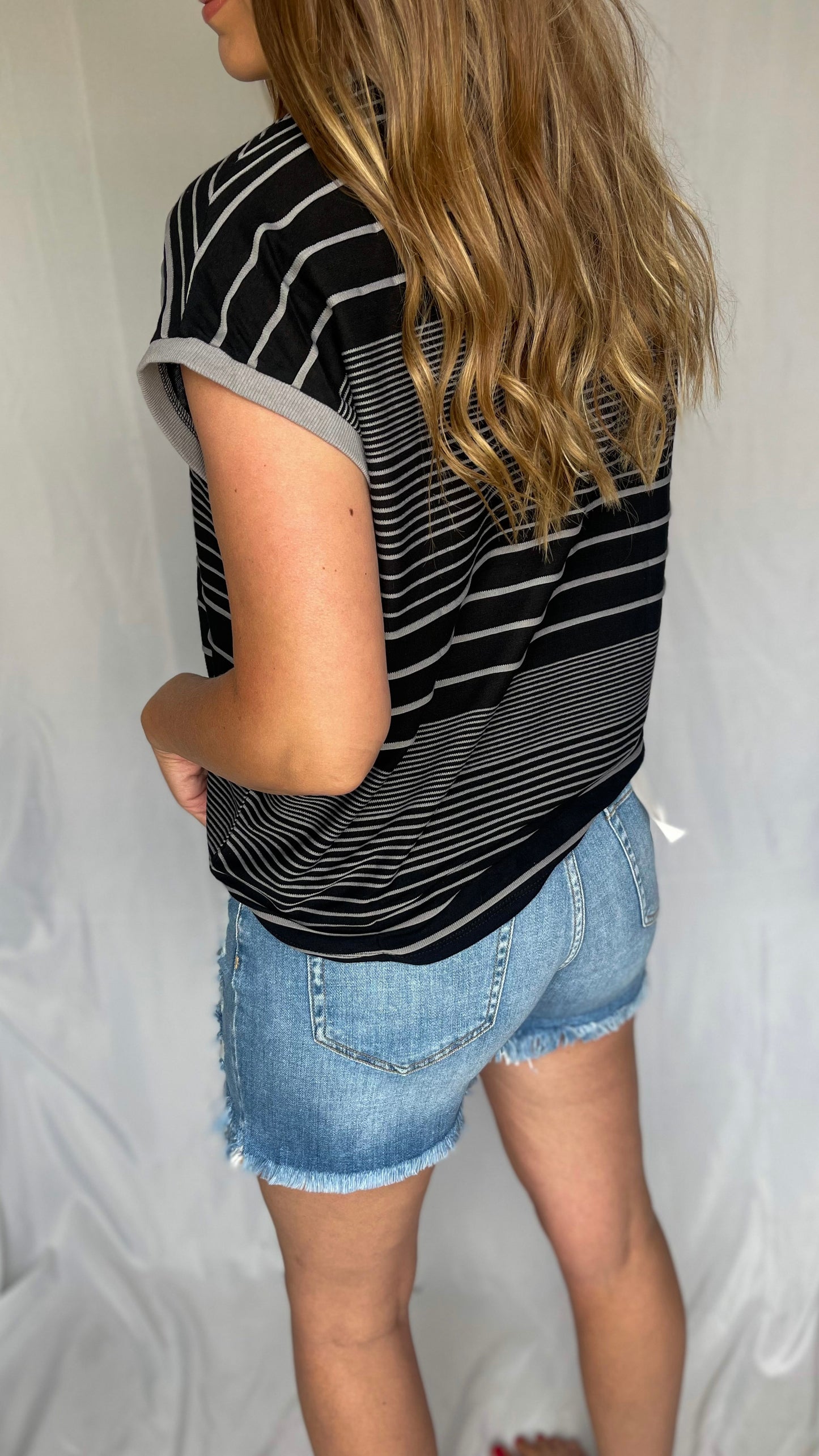 Simple Dream Black Top