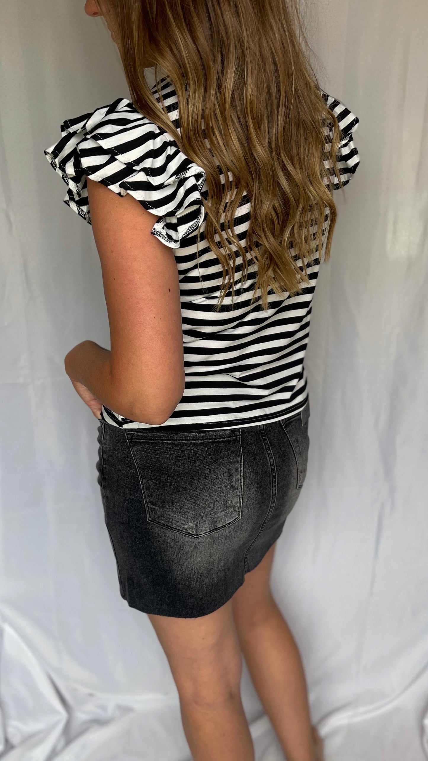A Good Feeling White/Black Ruffle Sleeve Blouse